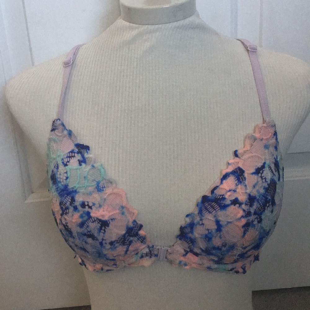 Rare, 34 C lightly padded push up bra